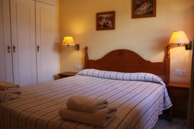 Rio Marinas Hotel Nerja 2*,