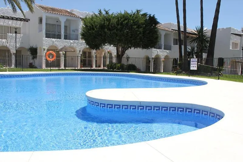 Rio Marinas Hotel Nerja 2*,