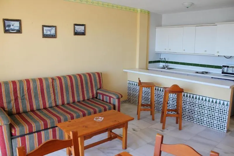 Rio Marinas Hotel Nerja 2*,